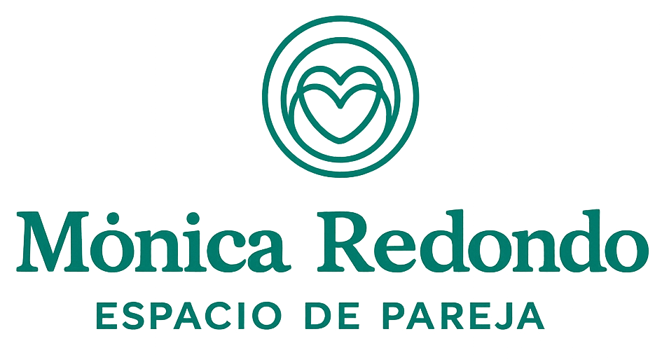 Logo Mónica Redondo
